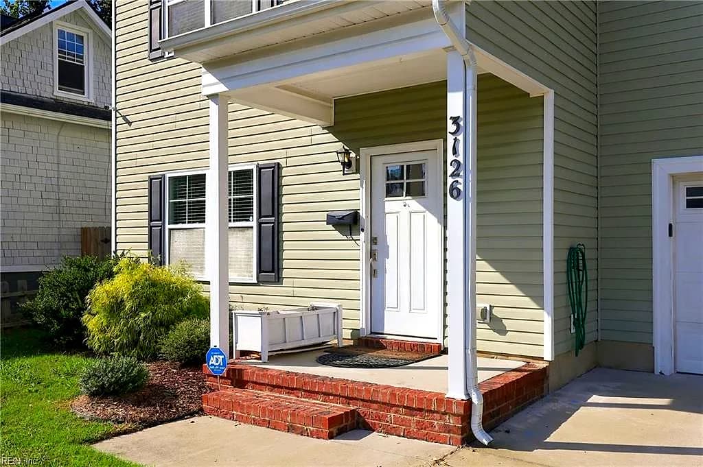 3126 Cape Henry AVE, NORFOLK VA 23509 - Photo 3
