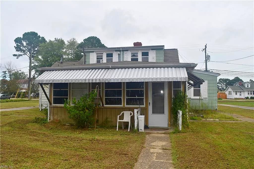 1016 Poquoson AVE, POQUOSON VA 23662 - Photo 3