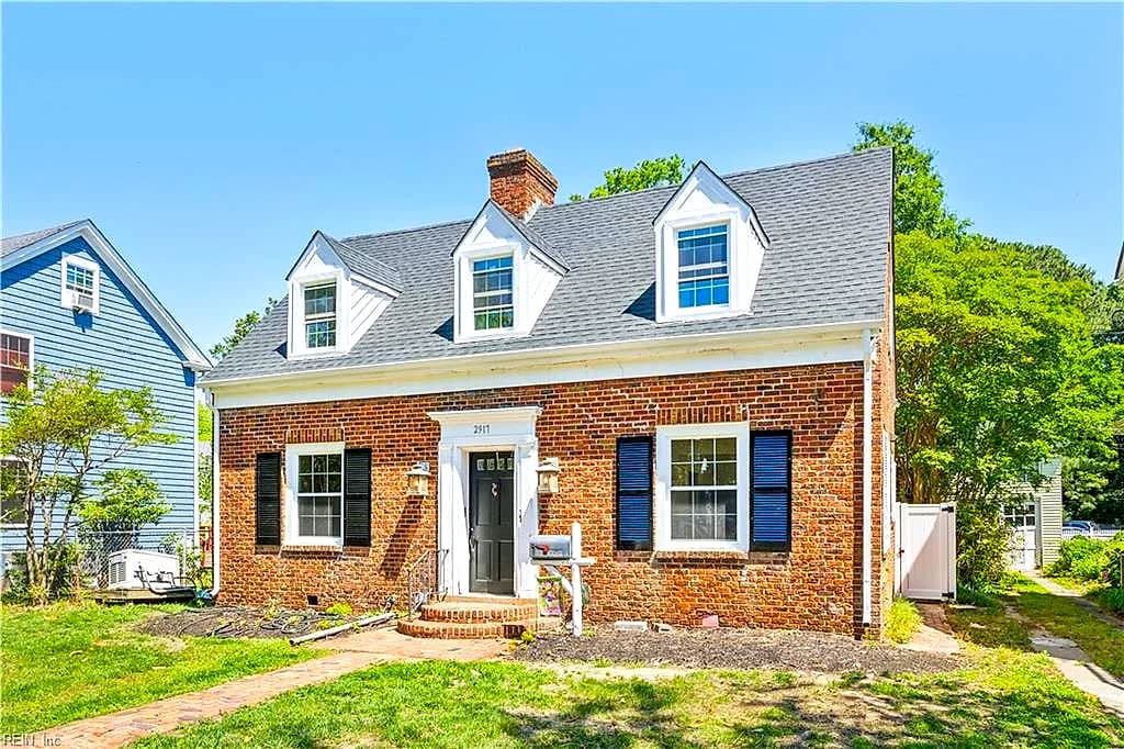 2917 Chesapeake AVE, HAMPTON VA 23661 - Photo 3