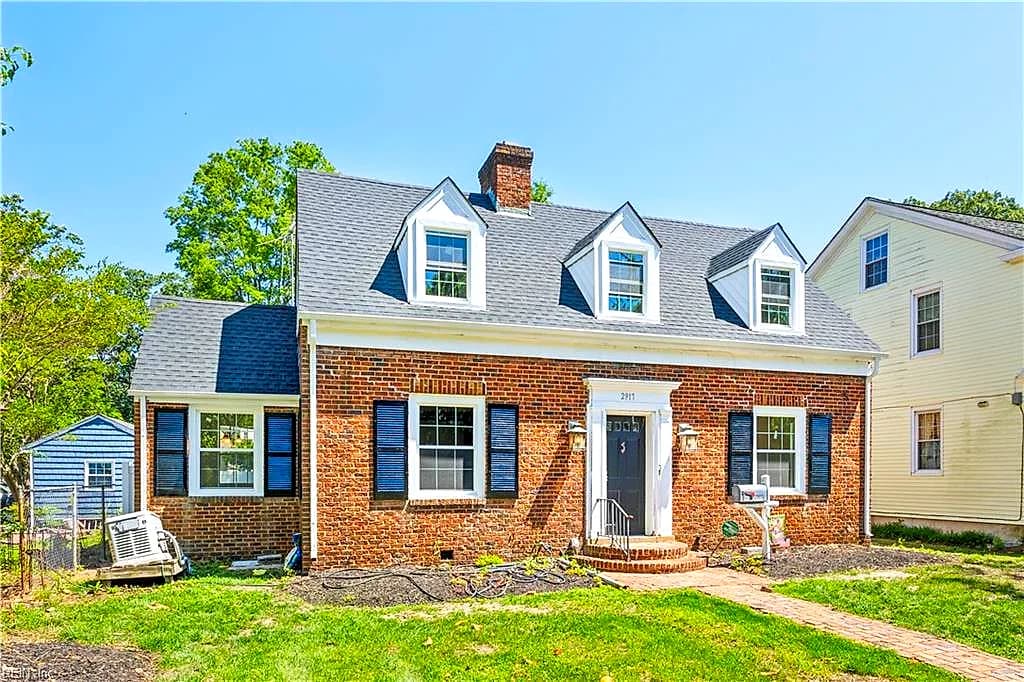 2917 Chesapeake AVE, HAMPTON VA 23661 - Photo 4