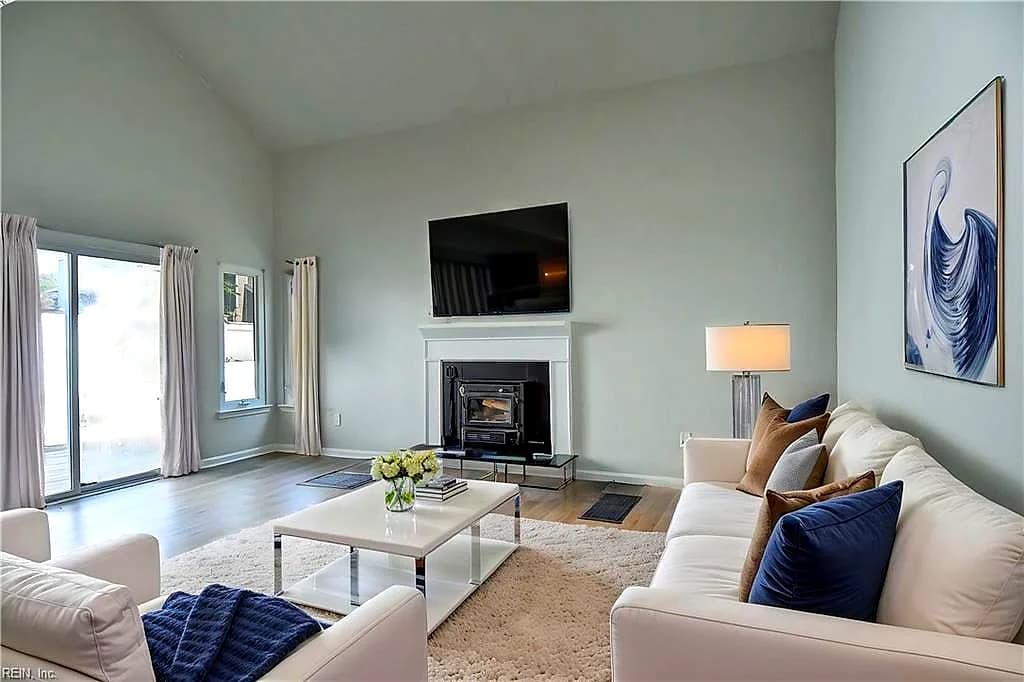 5373 Chatham Lake DR, VIRGINIA BEACH VA 23464 - Photo 3