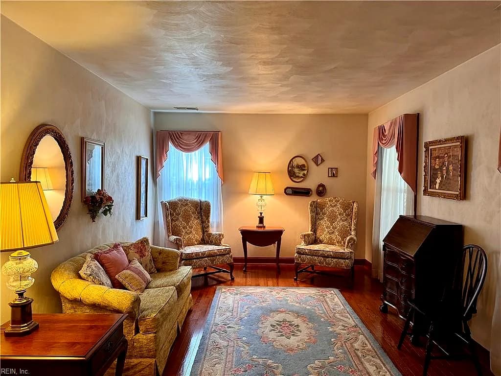 1021 Grantham LN, CHESAPEAKE VA 23322 - Photo 5