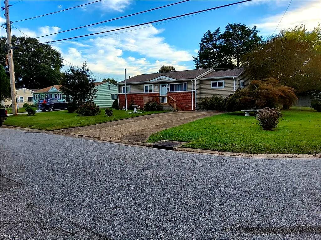 153 Waverly DR, VIRGINIA BEACH VA 23452 - Photo 3