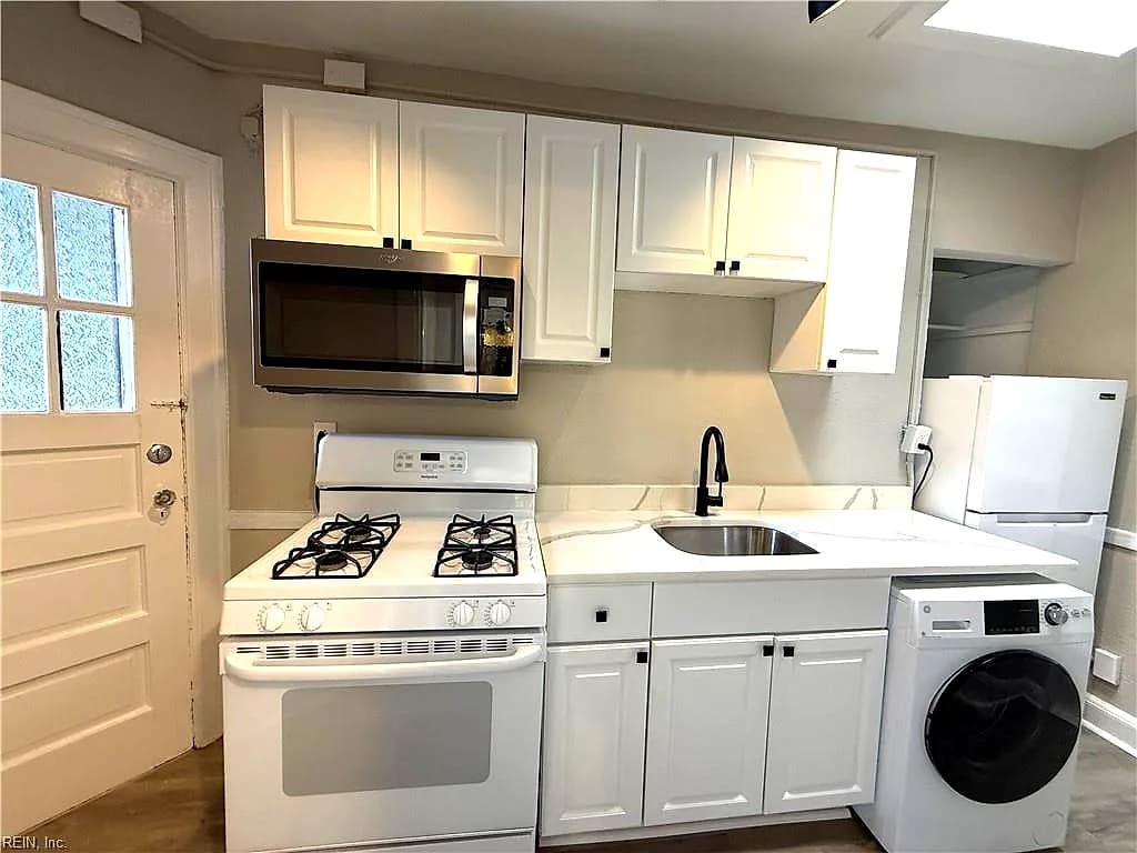 601 Graydon AVE #C5, NORFOLK VA 23507 - Photo 4