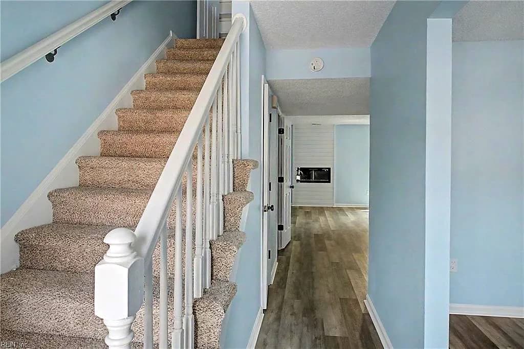 1962 Darnell DR, VIRGINIA BEACH VA 23455 - Photo 4