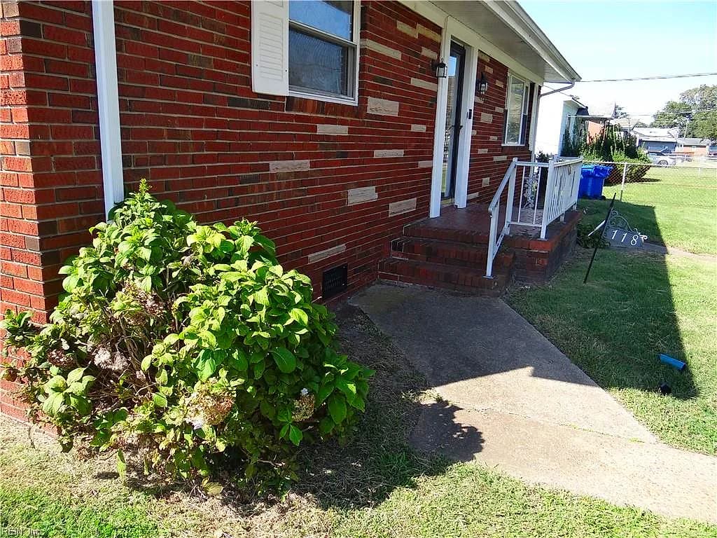118 Woodstock ST, PORTSMOUTH VA 23701 - Photo 5