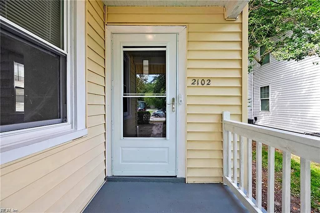 2102 Elm AVE, PORTSMOUTH VA 23702 - Photo 5
