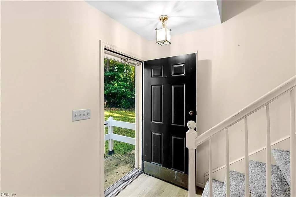 7847 Beaver Dr DR, GLOUCESTER VA 23061 - Photo 5