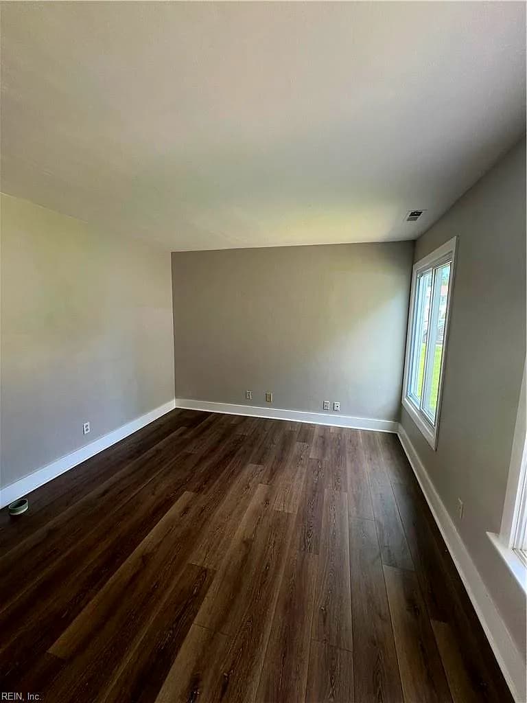 3406 Bruin DR, CHESAPEAKE VA 23321 - Photo 3