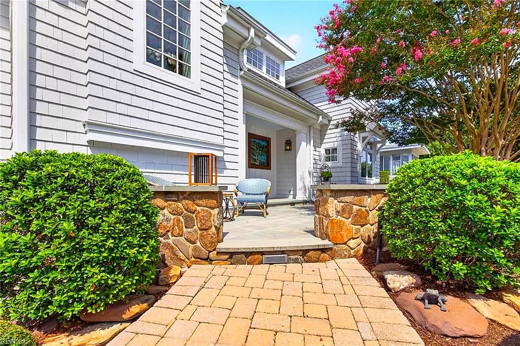 312 Mace Hill ST, VIRGINIA BEACH VA 23451 - Photo 3