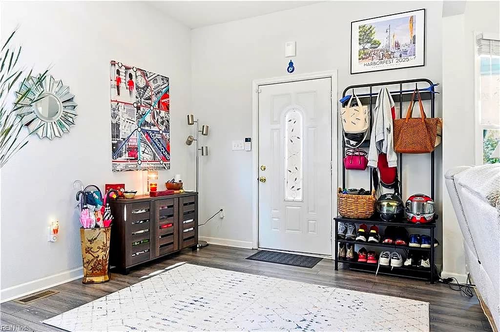 245 W 31st ST, NORFOLK VA 23504 - Photo 3
