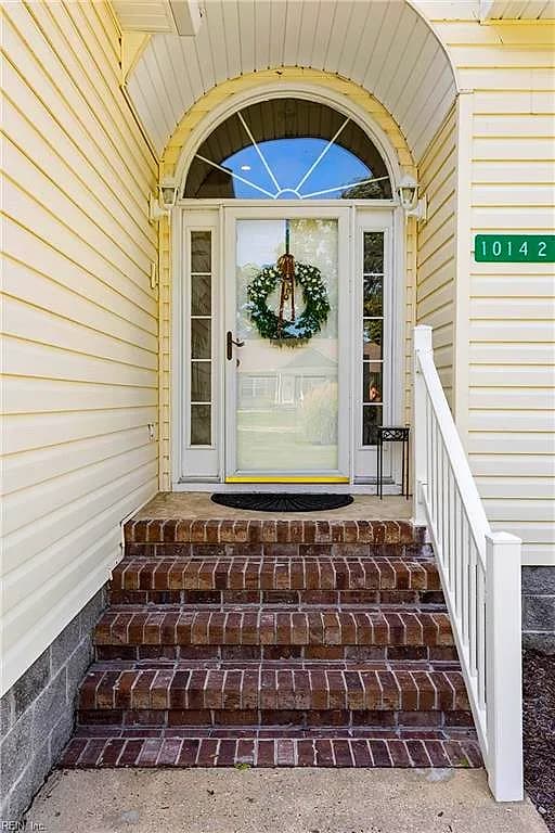 10142 Bolling BLVD, CARROLLTON VA 23314 - Photo 5