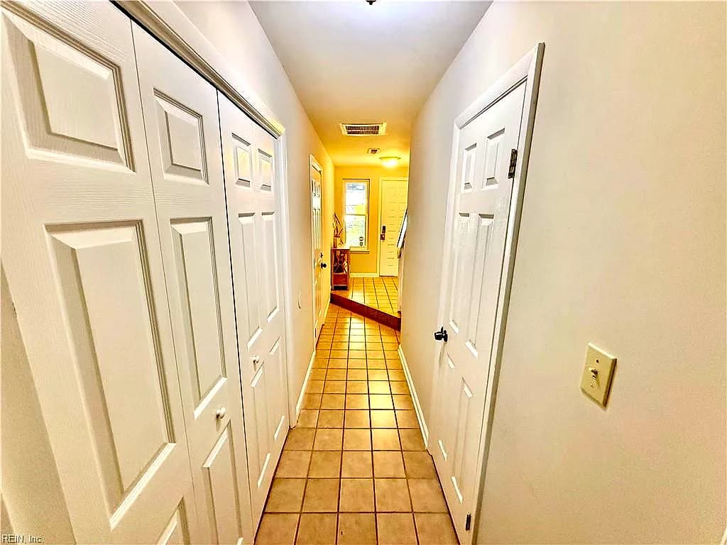2306 Kingbird LN, VIRGINIA BEACH VA 23455 - Photo 3