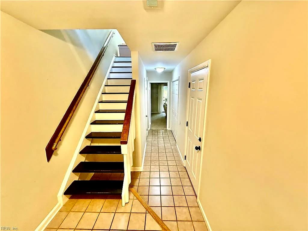 2306 Kingbird LN, VIRGINIA BEACH VA 23455 - Photo 4