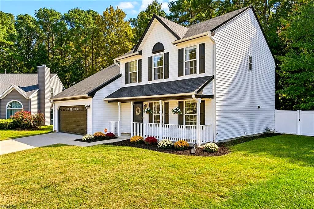 28 Gallaer CT, HAMPTON VA 23666 - Photo 3