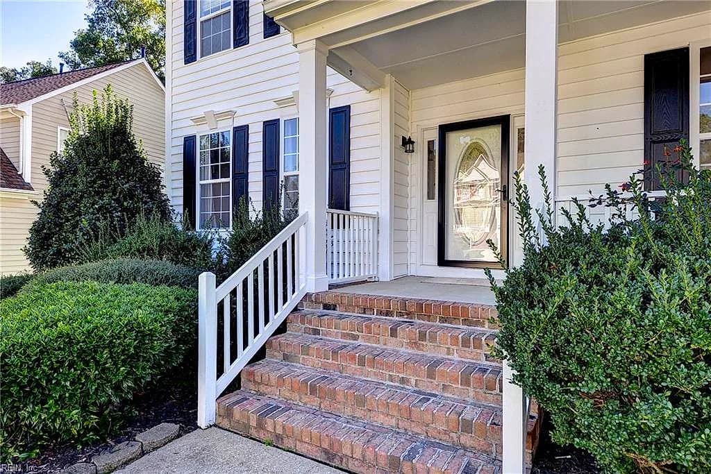 139 Elizabeth Harrison LN, WILLIAMSBURG VA 23188 - Photo 3