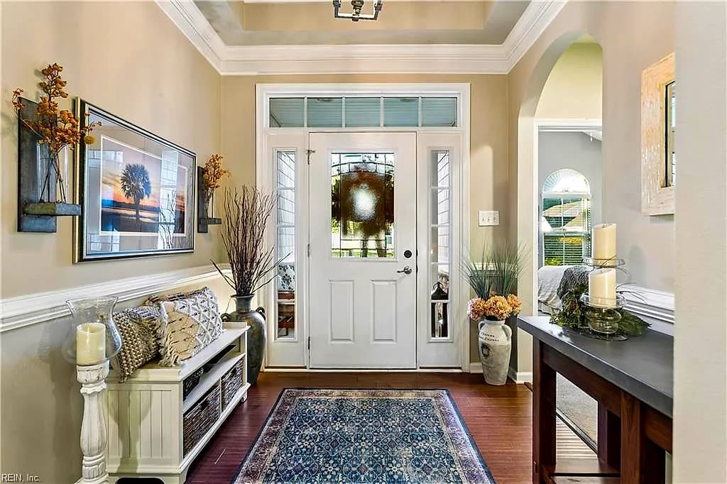 207 Caroline CIR, WILLIAMSBURG VA 23185 - Photo 4