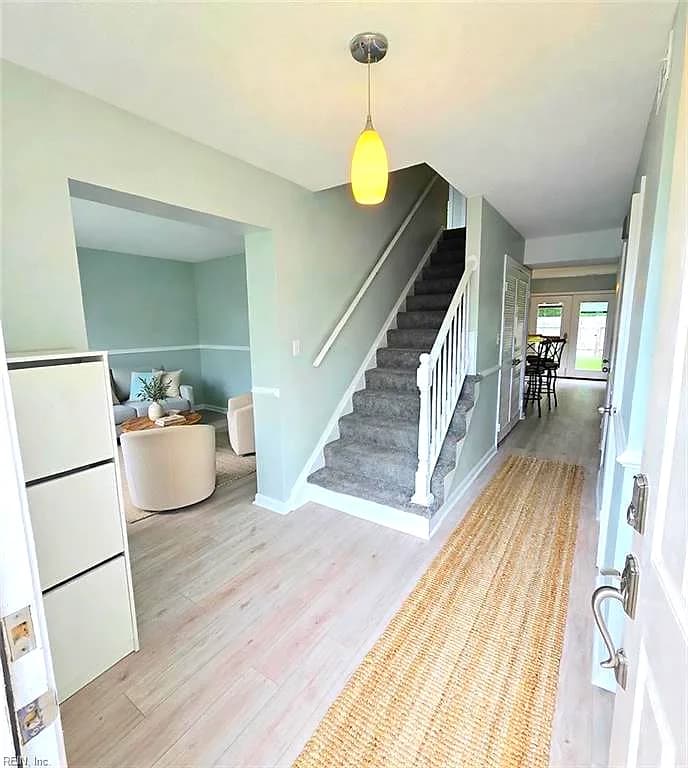 708 Alder CIR, VIRGINIA BEACH VA 23462 - Photo 3
