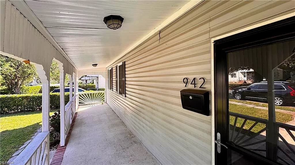 942 Douglas Avenue AVE, PORTSMOUTH VA 23707 - Photo 5