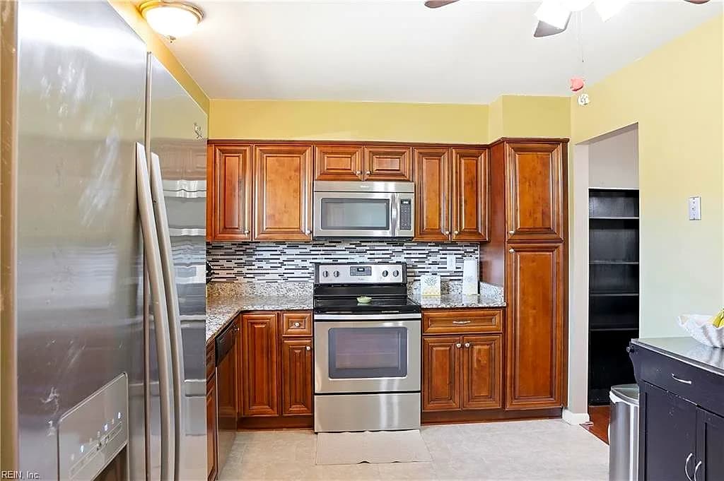 4208 Maplehurst RD, VIRGINIA BEACH VA 23462 - Photo 5