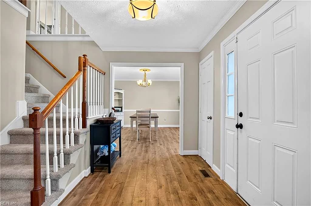 84 Waterview DR, NEWPORT NEWS VA 23608 - Photo 5