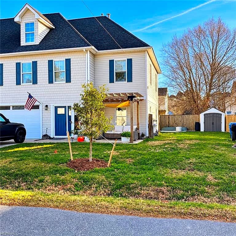 2232 W Berrie CIR, VIRGINIA BEACH VA 23455 - Main photo