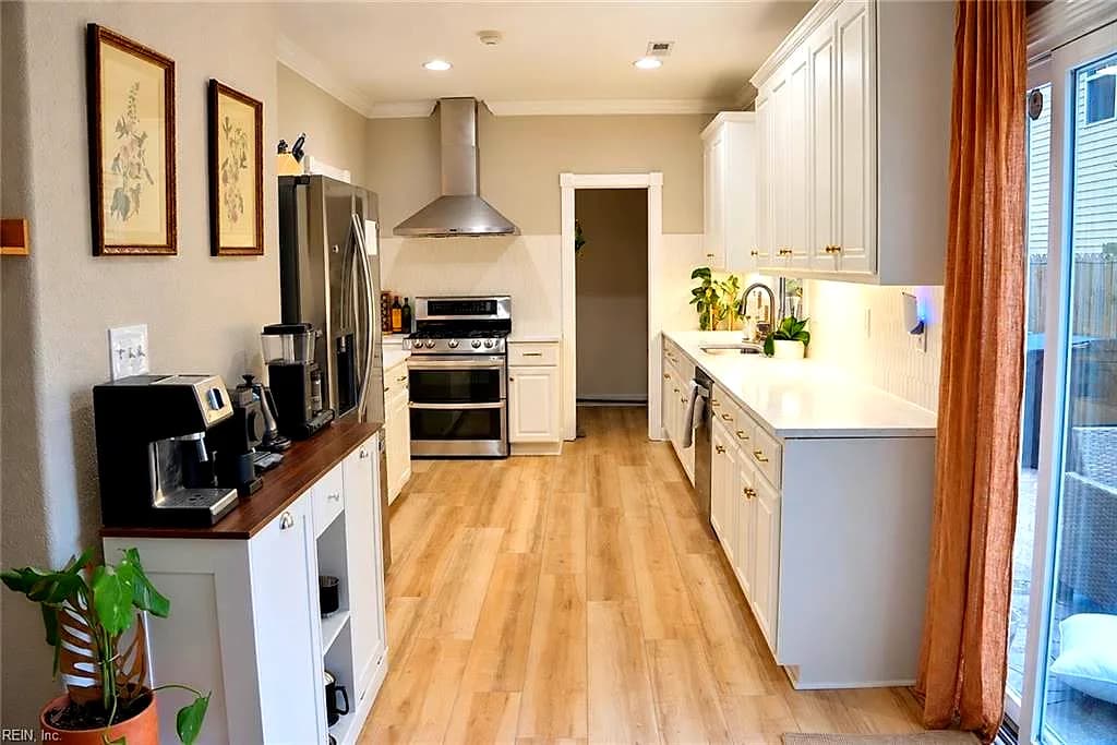 2232 W Berrie CIR, VIRGINIA BEACH VA 23455 - Photo 5