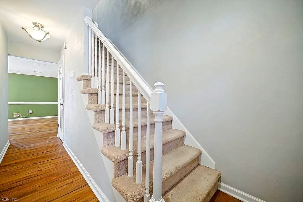 819 Mill Landing RD, CHESAPEAKE VA 23322 - Photo 5