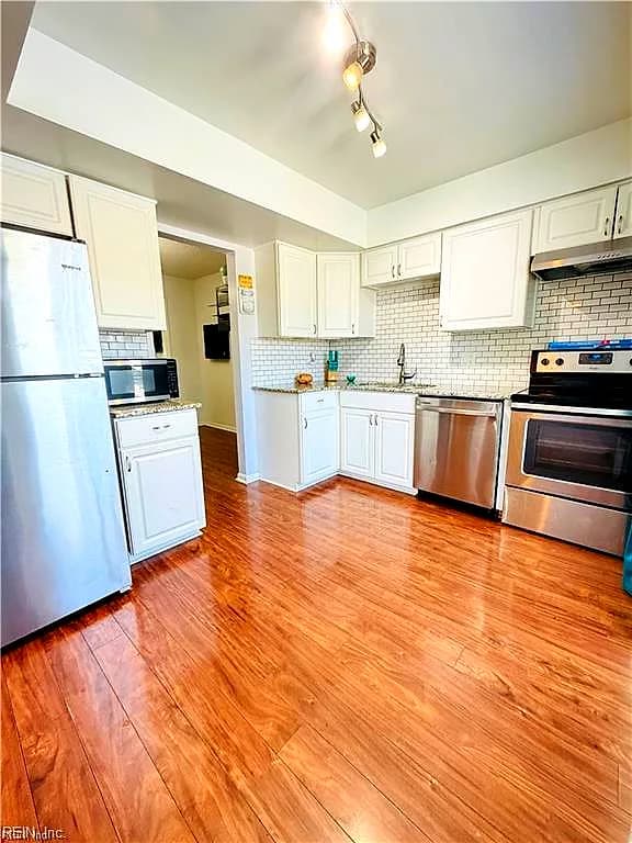 653 Governors Way WAY #Way, VIRGINIA BEACH VA 23452 - Photo 3