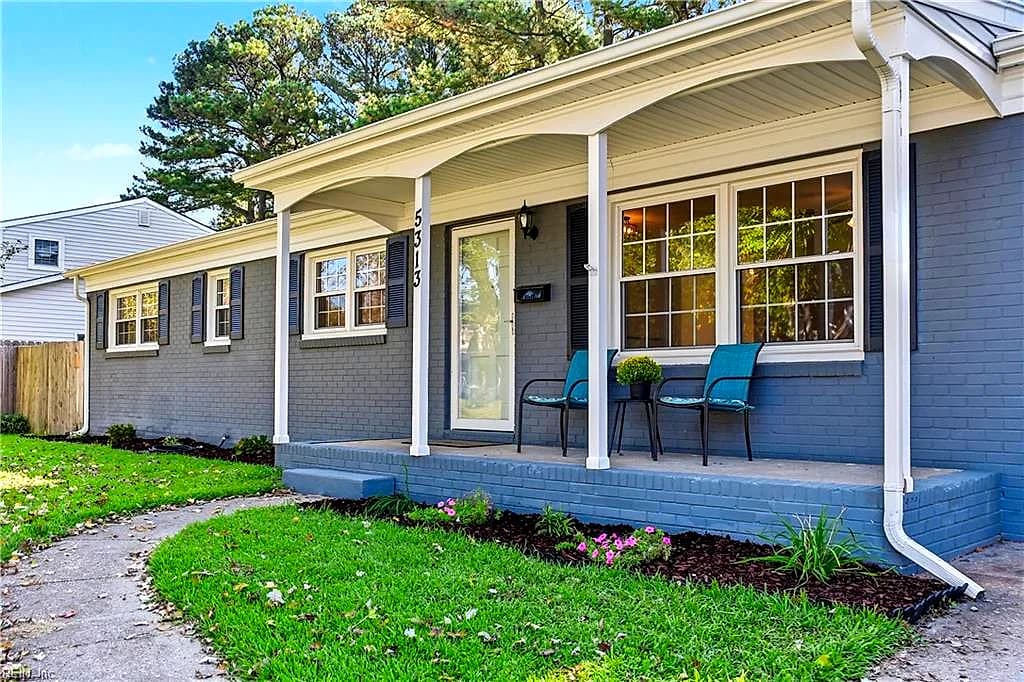 5313 Sherluck RD, VIRGINIA BEACH VA 23462 - Photo 3