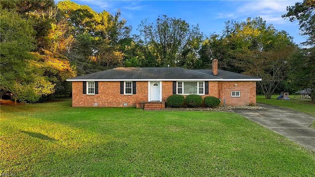 2309 Drum Creek RD, CHESAPEAKE VA 23321 - Photo 3