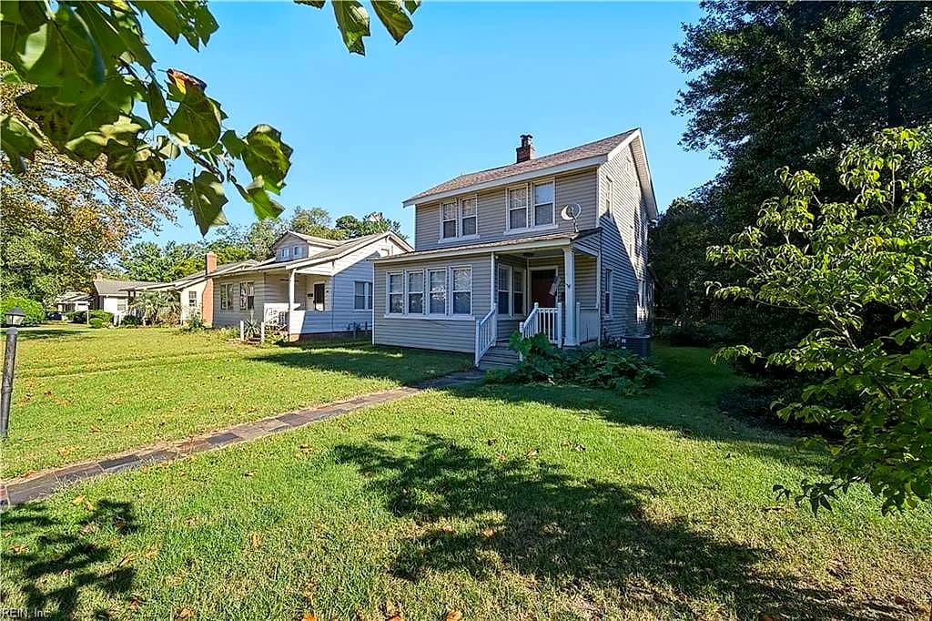 102 Pear AVE, HAMPTON VA 23661 - Photo 3