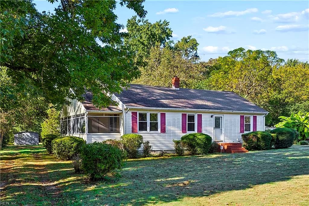 8472 George Washington Memorial HWY, GLOUCESTER VA 23061 - Photo 4