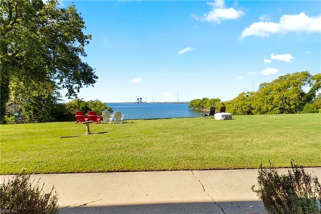 7305 River RD #A, NEWPORT NEWS VA 23607 - Photo 3