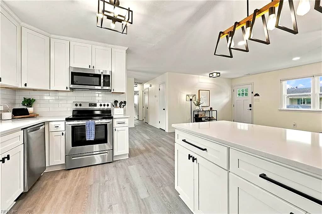 2928 Dubois PL, VIRGINIA BEACH VA 23453 - Photo 5