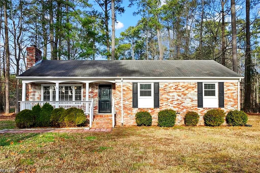47 Pasture RD, POQUOSON VA 23662 - Photo 2