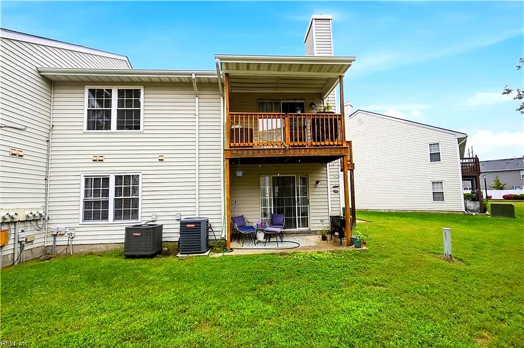 3704 Towne Point RD #B, PORTSMOUTH VA 23703 - Photo 5