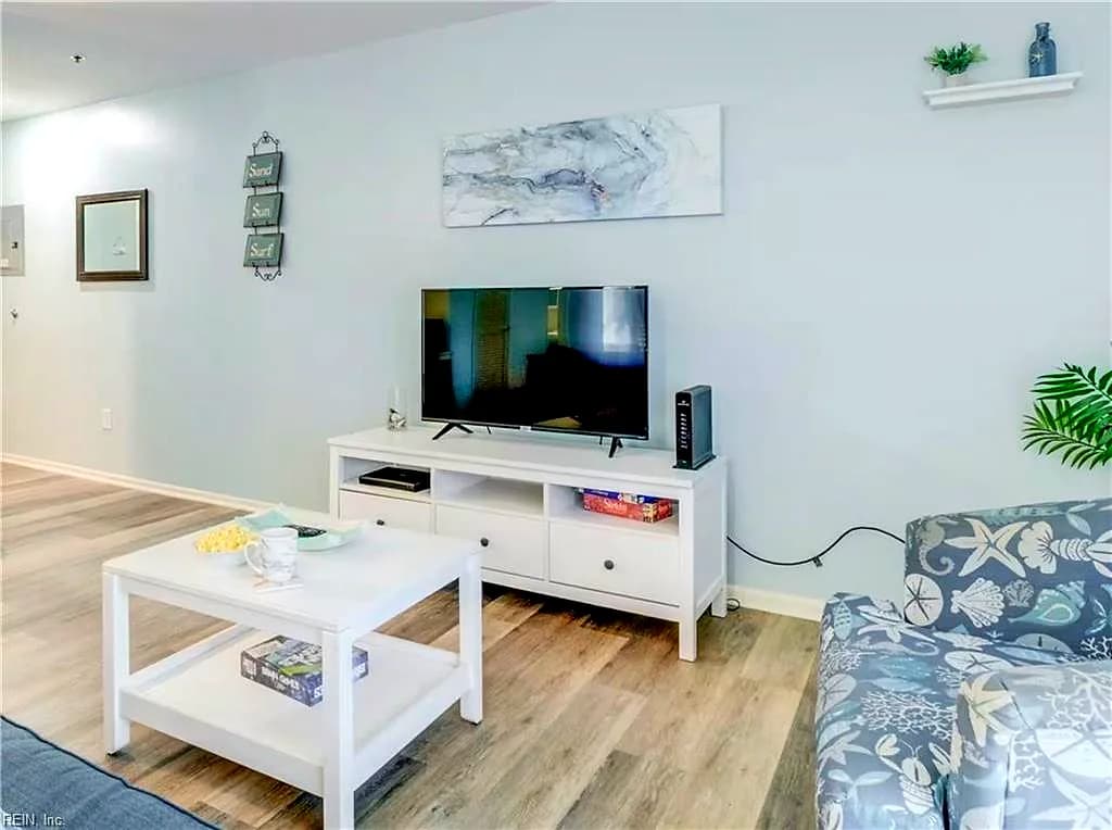 304 28th ST #113, VIRGINIA BEACH VA 23451 - Photo 3