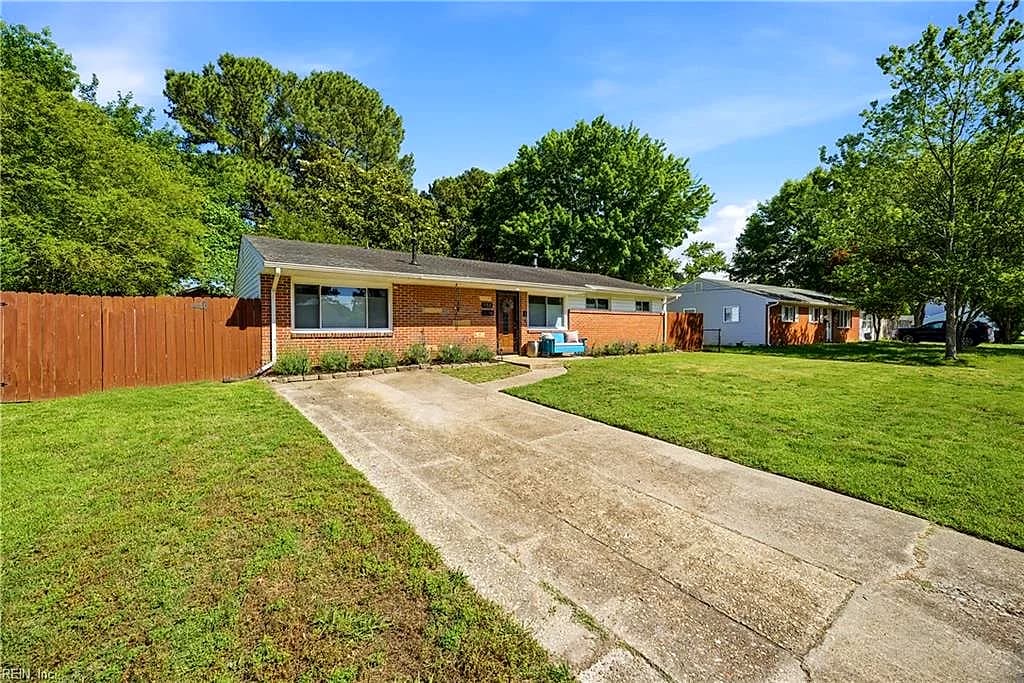 752 Lynch Lane LN, VIRGINIA BEACH VA 23455 - Photo 4