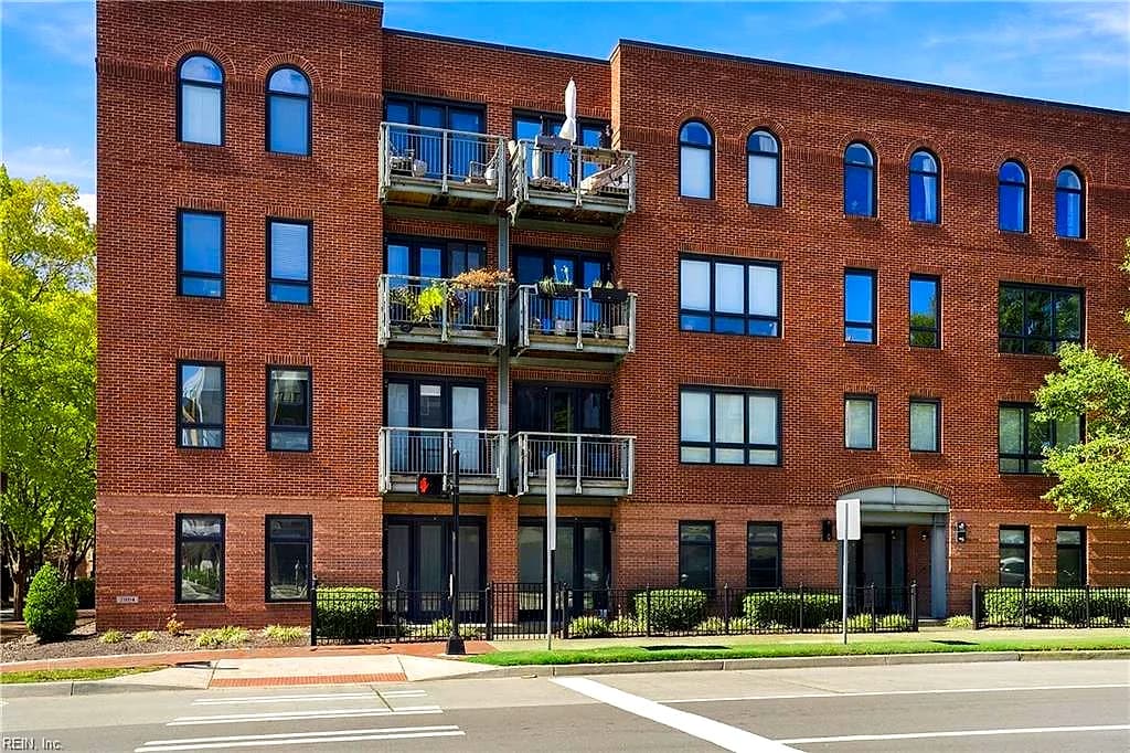 423 Saint Pauls BLVD ##2A, NORFOLK VA 23510 - Photo 3