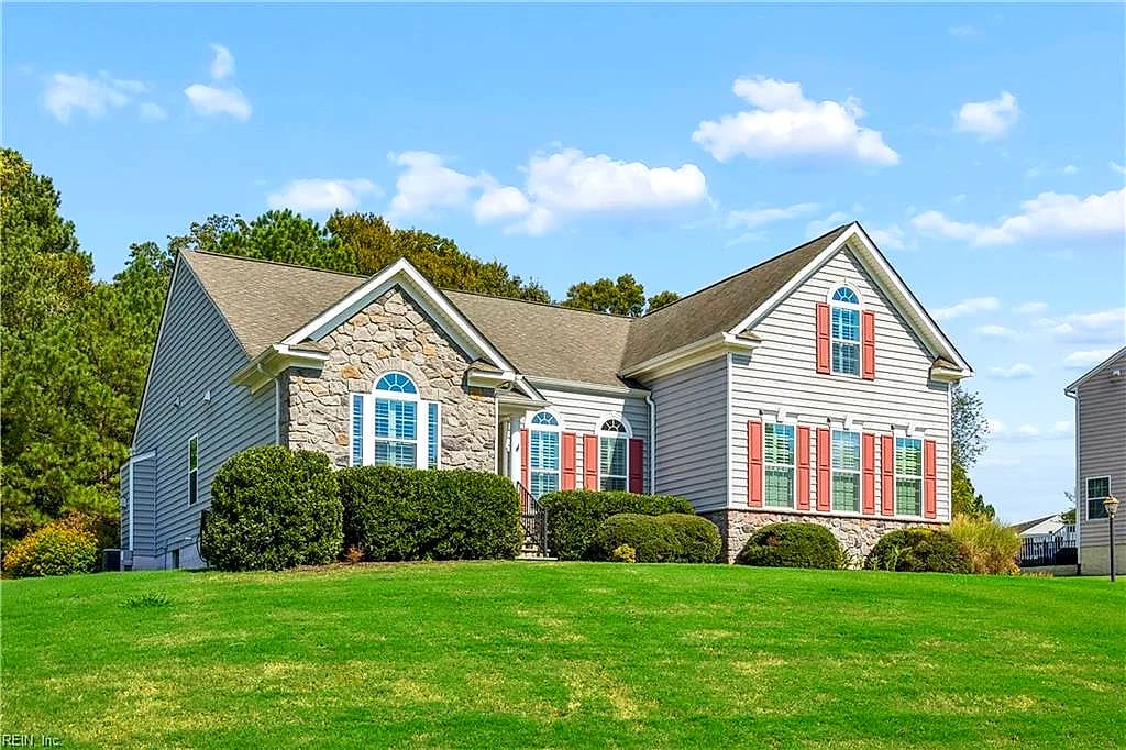 4064 Penzance Pl, Williamsburg, VA