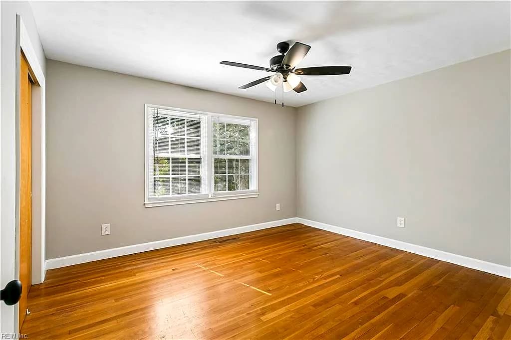 200 Antietam CT, HAMPTON VA 23669 - Photo 5