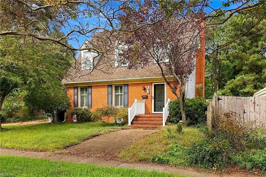 7371 Kirby CRES, NORFOLK VA 23505 - Photo 2