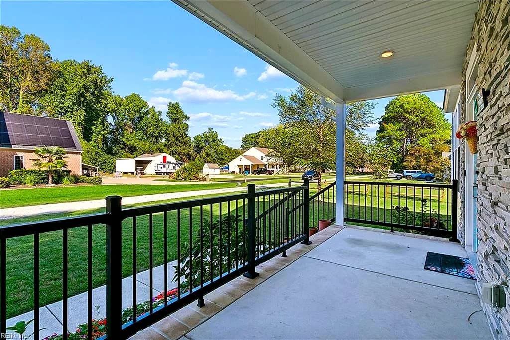 13 Hunts Neck RD, POQUOSON VA 23662 - Photo 5