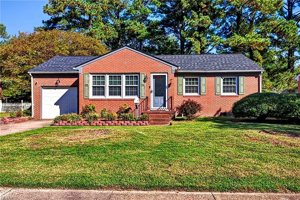 7 Albany DR, HAMPTON VA 23666 - Main photo