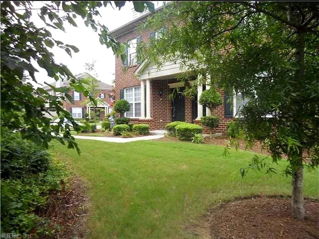 5300 Elston LN, VIRGINIA BEACH VA 23455 - Main photo
