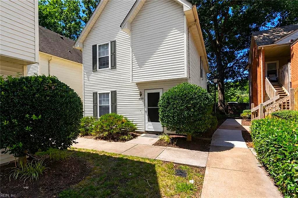 5505 Fountain CT, VIRGINIA BEACH VA 23462 - Photo 2