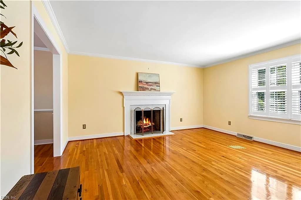11 Royall PL, NEWPORT NEWS VA 23606 - Photo 4