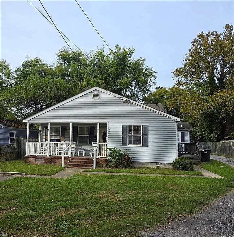 231 Settlers Landing RD, HAMPTON VA 23669 - Photo 2