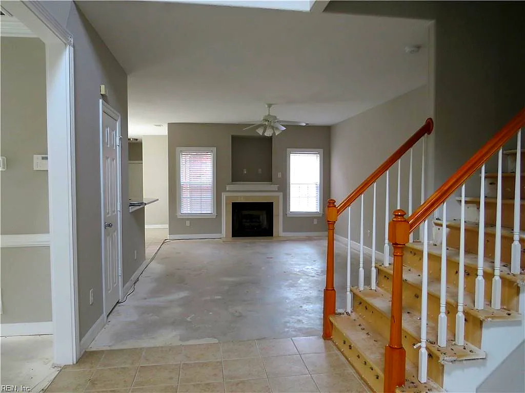 1004 Poquoson XING, CHESAPEAKE VA 23320 - Photo 3